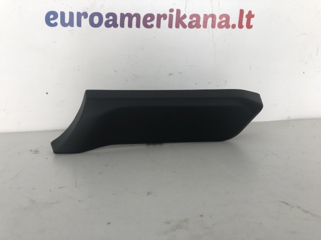 Valance Panel (right)